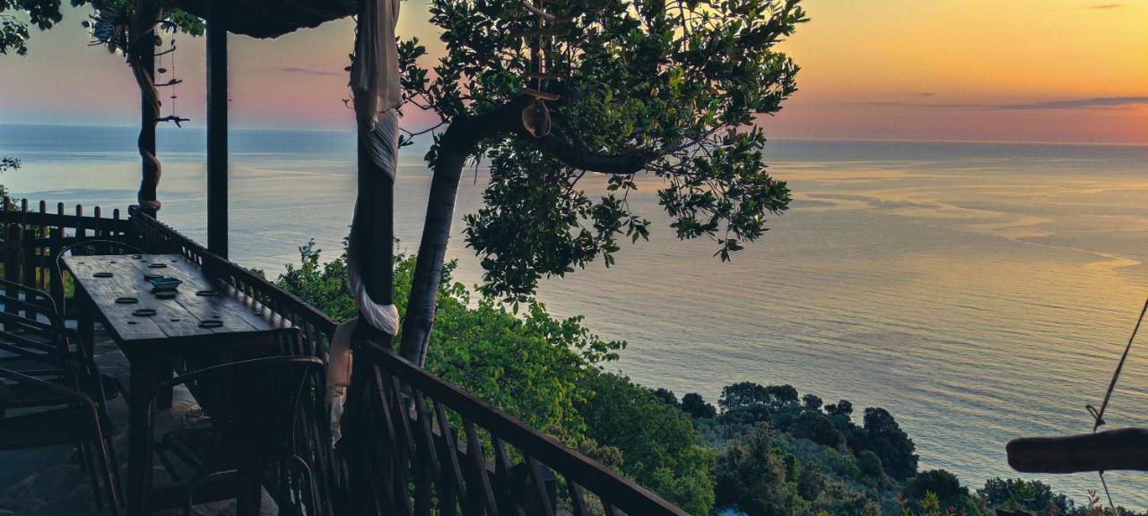 Balcony On The Rocks Villa Agioi Saranta Exterior photo